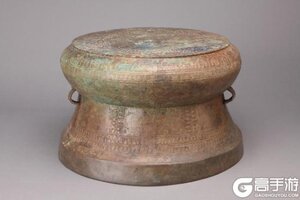 博物偃武丨一面铜鼓，三重使命。听它讲述祭祀、军令与权柄的故事