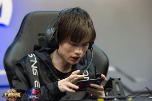 【KPL】eStar群访：抢分期一定拿下YTG与DL
