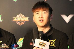 【KPL】XQ赛后群访：不知火舞偷家是一时兴起并非大招！