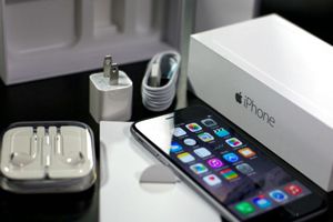 iPhone手机营收预期均不及分析师的预测