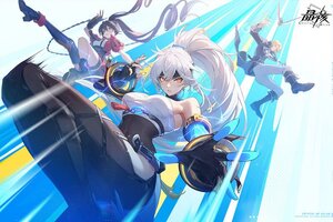 下载全新版《晶核》领礼包 今天开新服入驻享福利