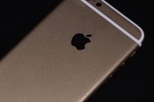 [图]大神爆料新iPhone后壳：按键周围似有加固