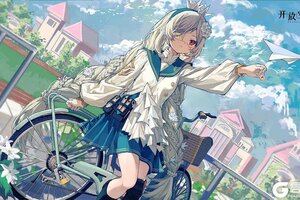 《开放空间》纯白的千纸鹤