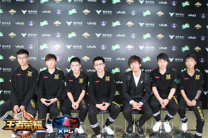 【KPL】XQ赛后群访：新教练套路深、非常猛