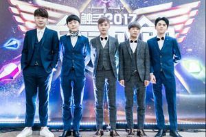 eStarPro出席触手年会，诺言狗哥竟手牵手演唱《流星雨》！