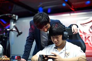 【KPL】QGhappy赛后采访：绝地翻盘是我们的招牌招数！