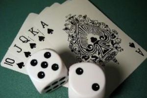 风声鹤唳下，2018年棋牌游戏业的真实状况