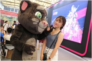 汤姆猫撩完就跑 妹子居然这反应