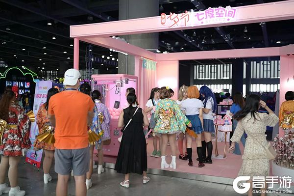 WUCG2019中国南区决赛落幕，双冠王海口经济学院称霸